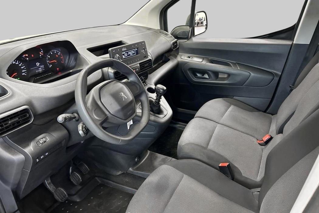 PEUGEOT Partner 2023
