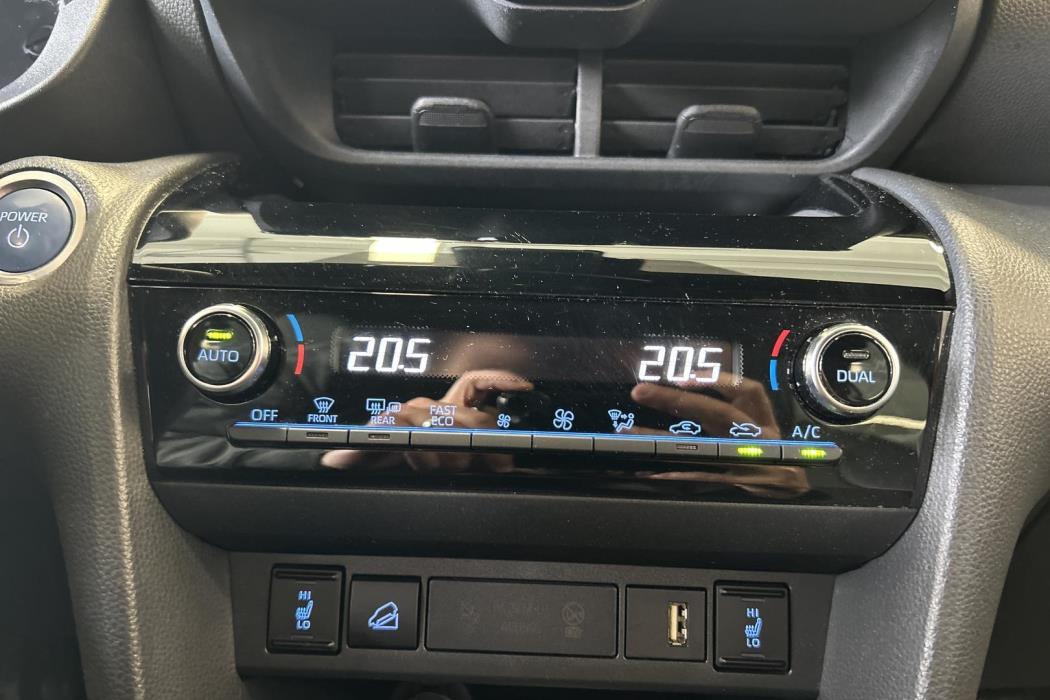 TOYOTA Yaris Cross 2022