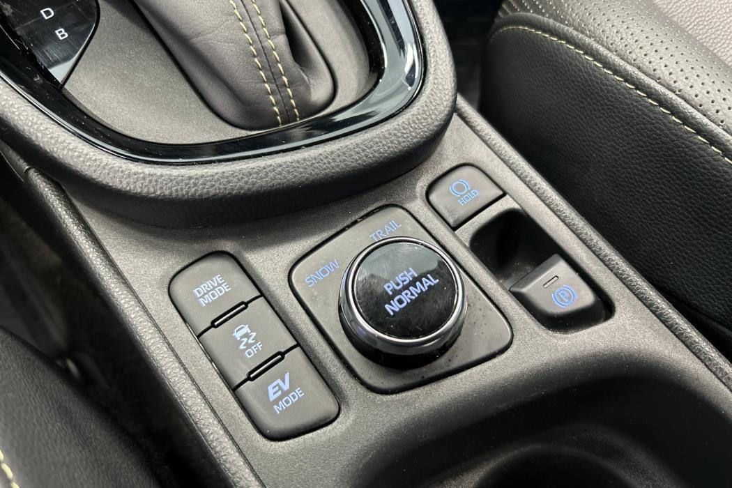 TOYOTA Yaris Cross 2022