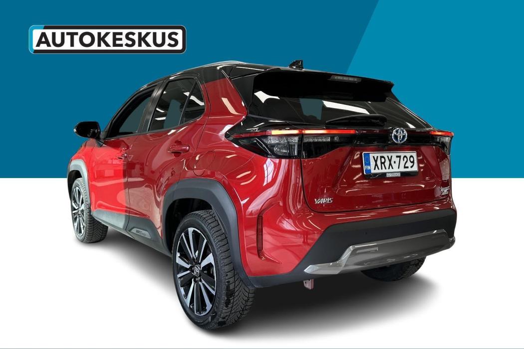TOYOTA Yaris Cross 2022