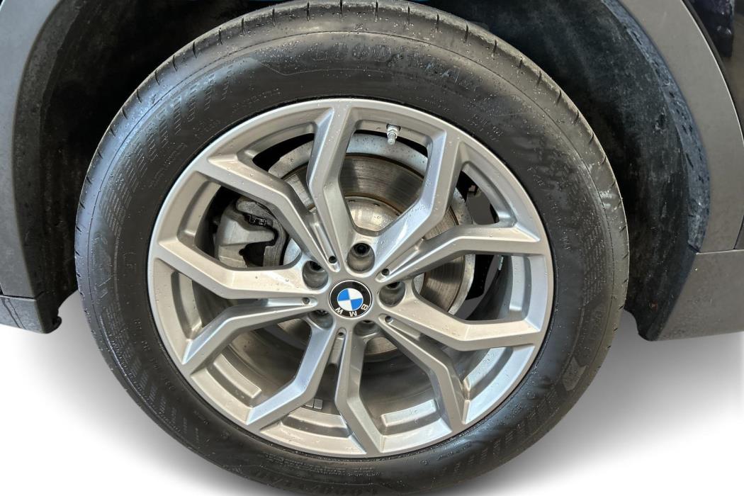 BMW X3 2021