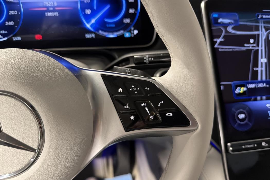 MERCEDES-BENZ EQE SUV 2023