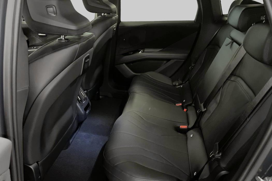 BMW iX3 2026