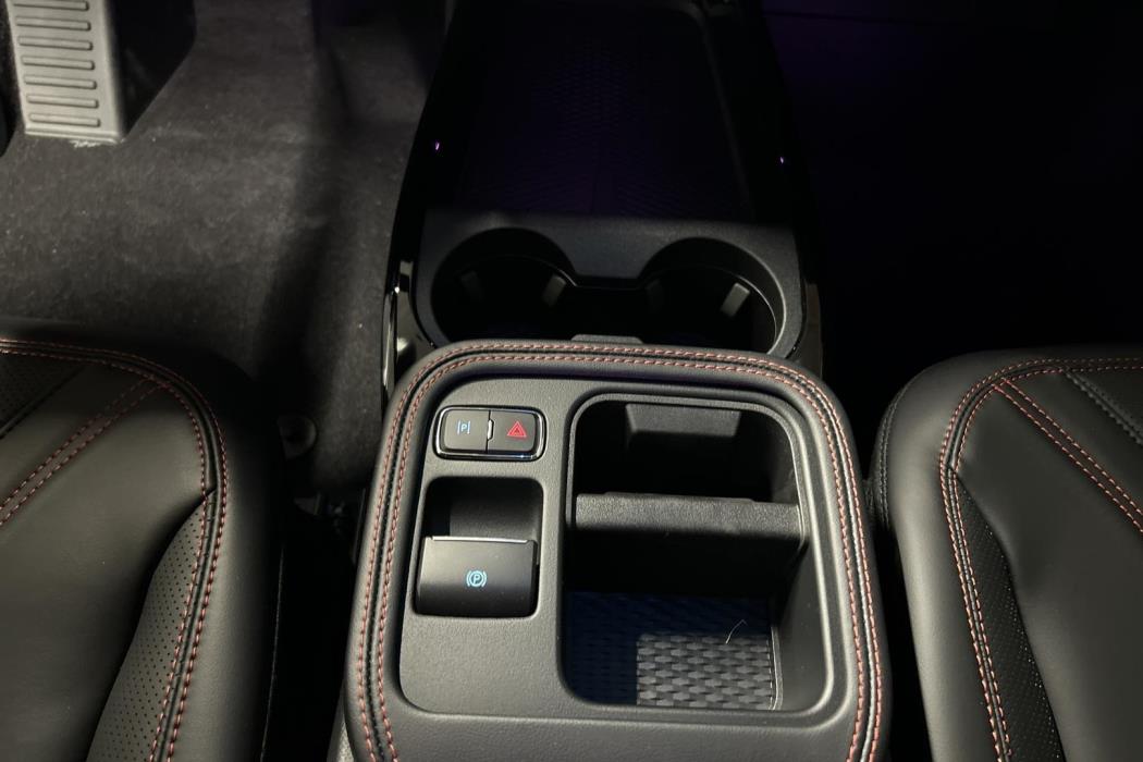 FORD Mustang Mach-E 2026