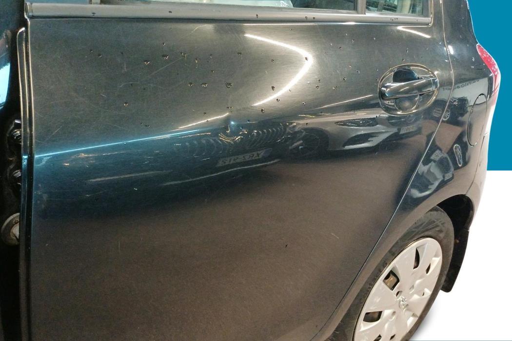 TOYOTA Yaris 2010