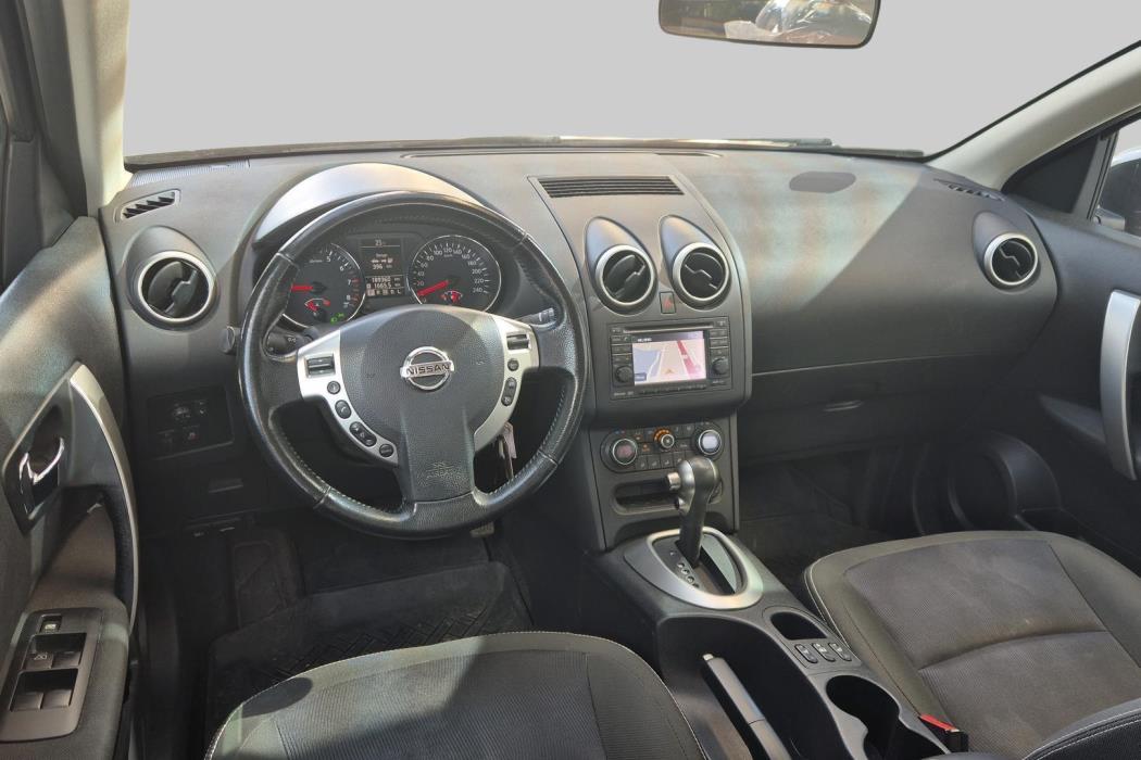 NISSAN Qashqai 2013