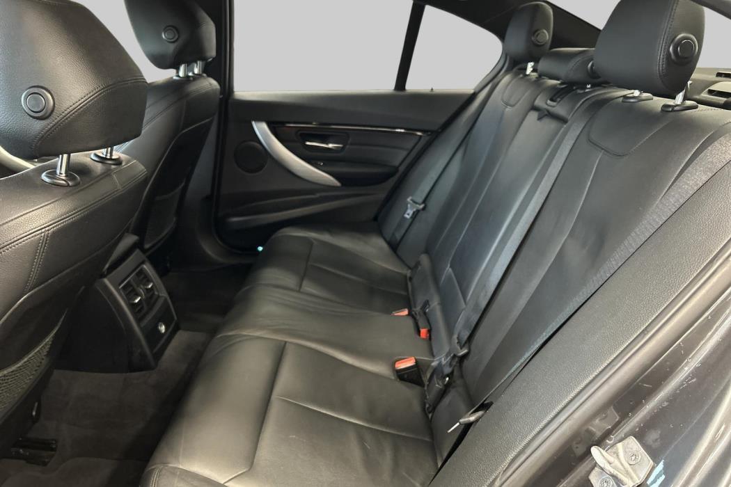 BMW 3-SARJA 2016