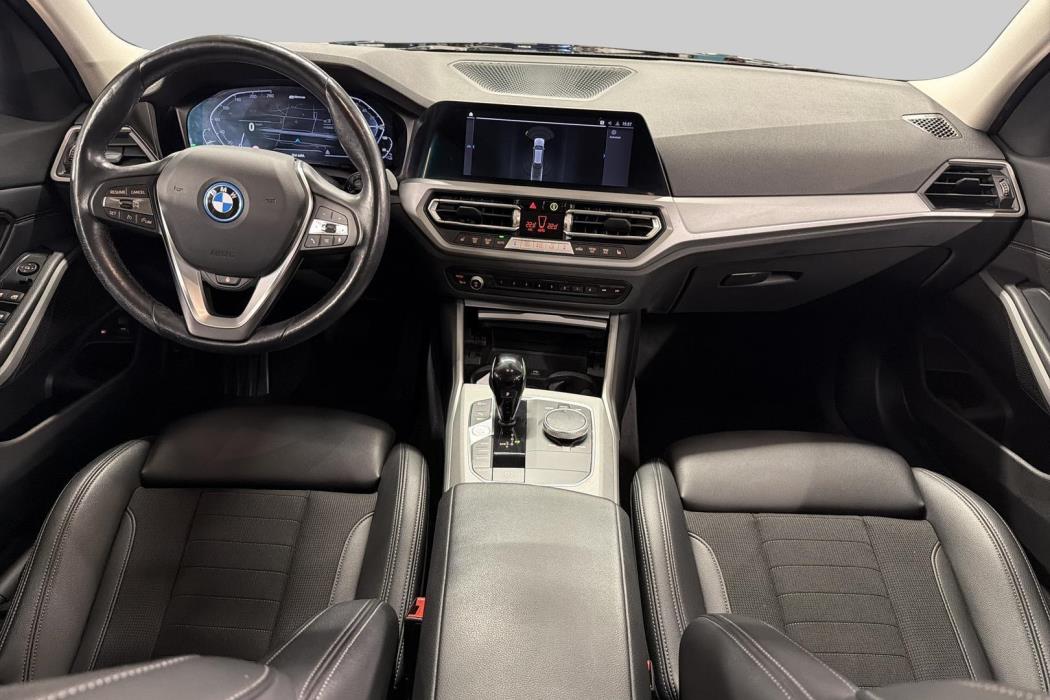 BMW 3-sarja 2022