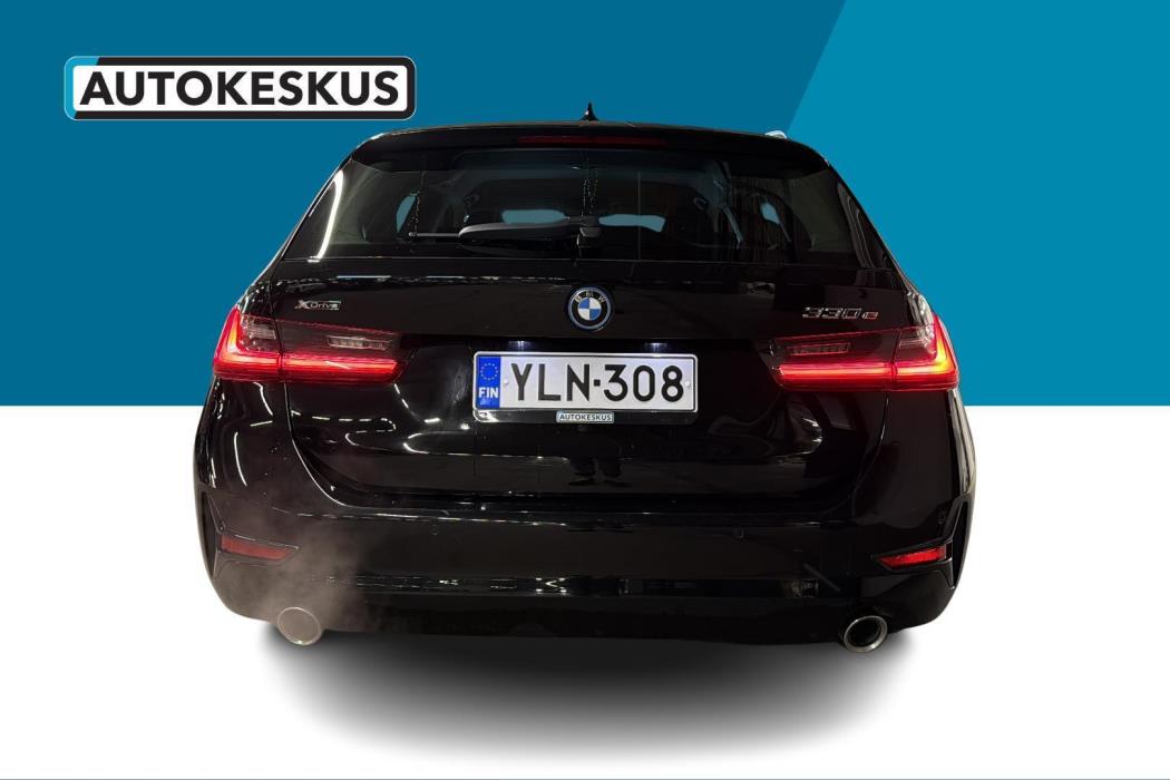 BMW 3-sarja 2022