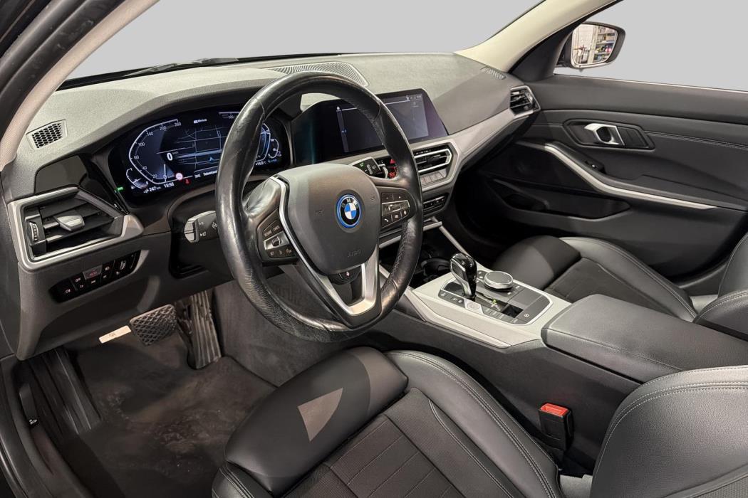 BMW 3-sarja 2022