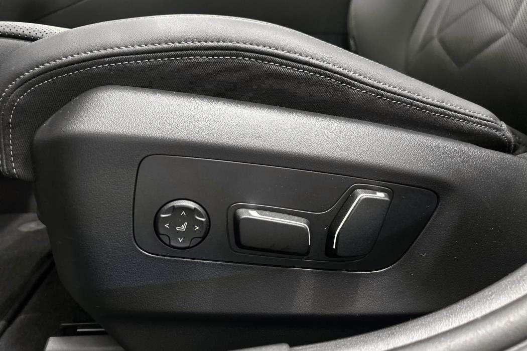BMW i5 2025