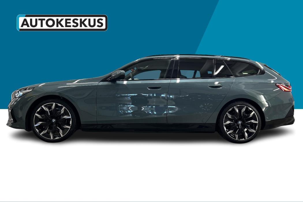 BMW i5 2025