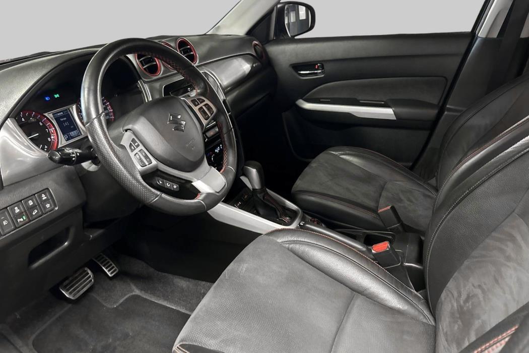 SUZUKI Vitara 2015