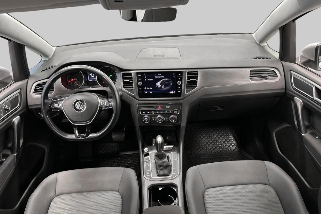 VOLKSWAGEN Golf Sportsvan 2018