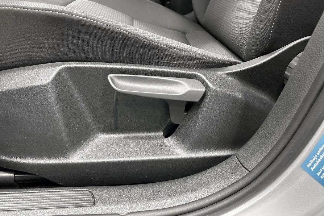 VOLKSWAGEN Golf Sportsvan 2018