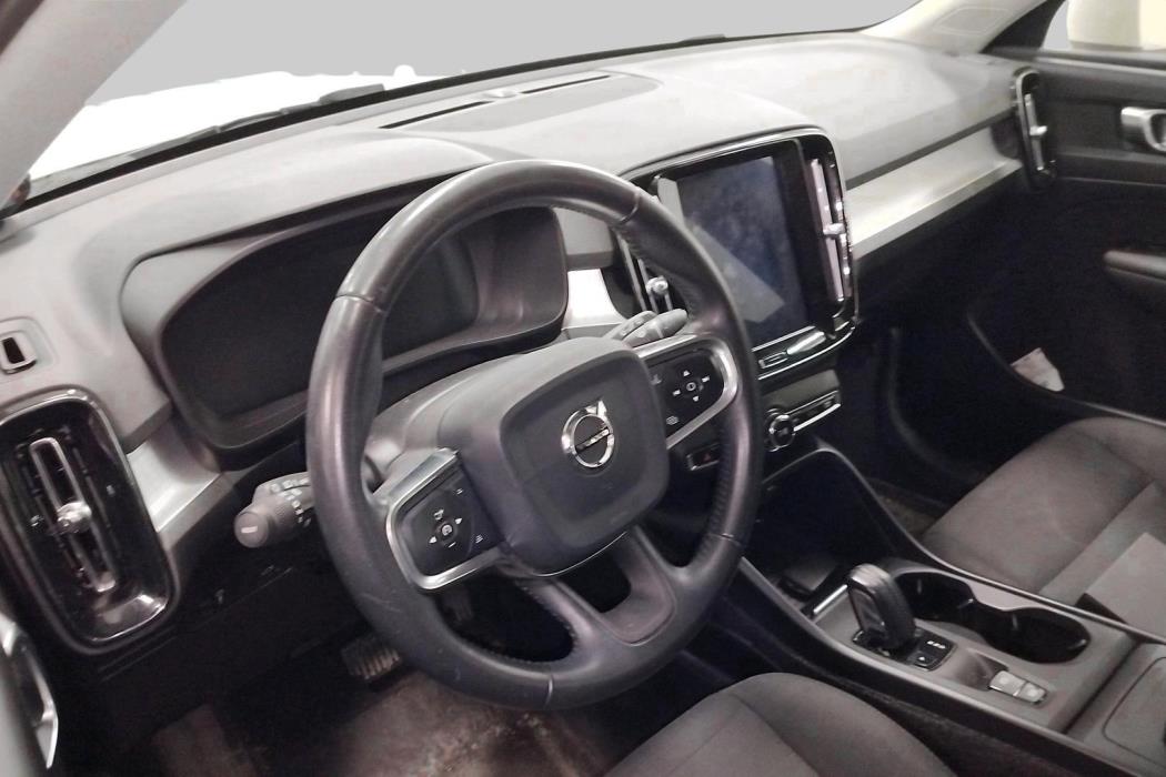 VOLVO XC40 2018
