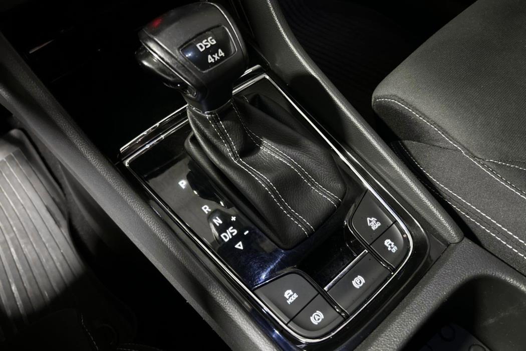 SKODA Karoq 2020