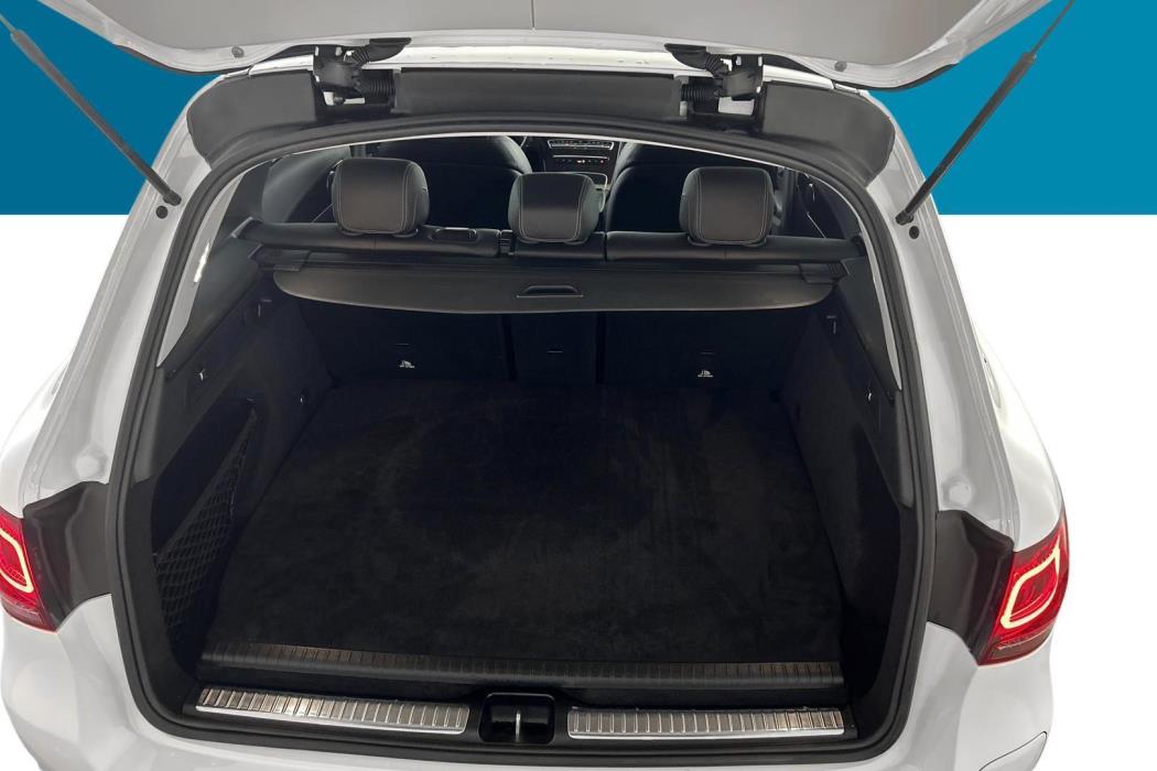 MERCEDES-BENZ GLC 2022