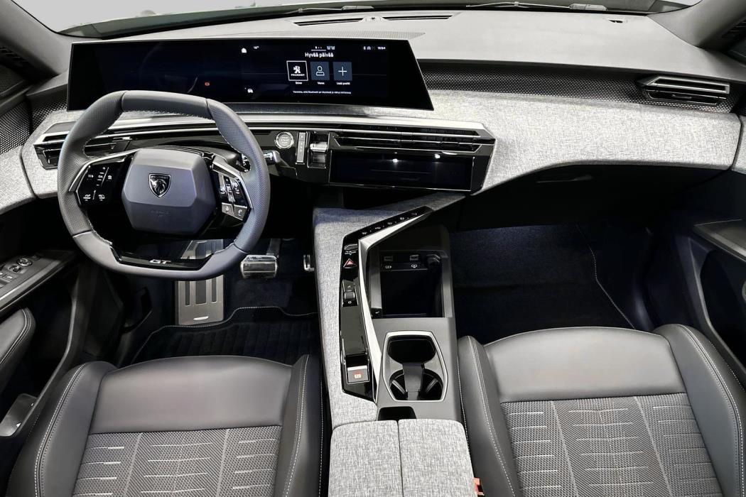 PEUGEOT E-3008 2026