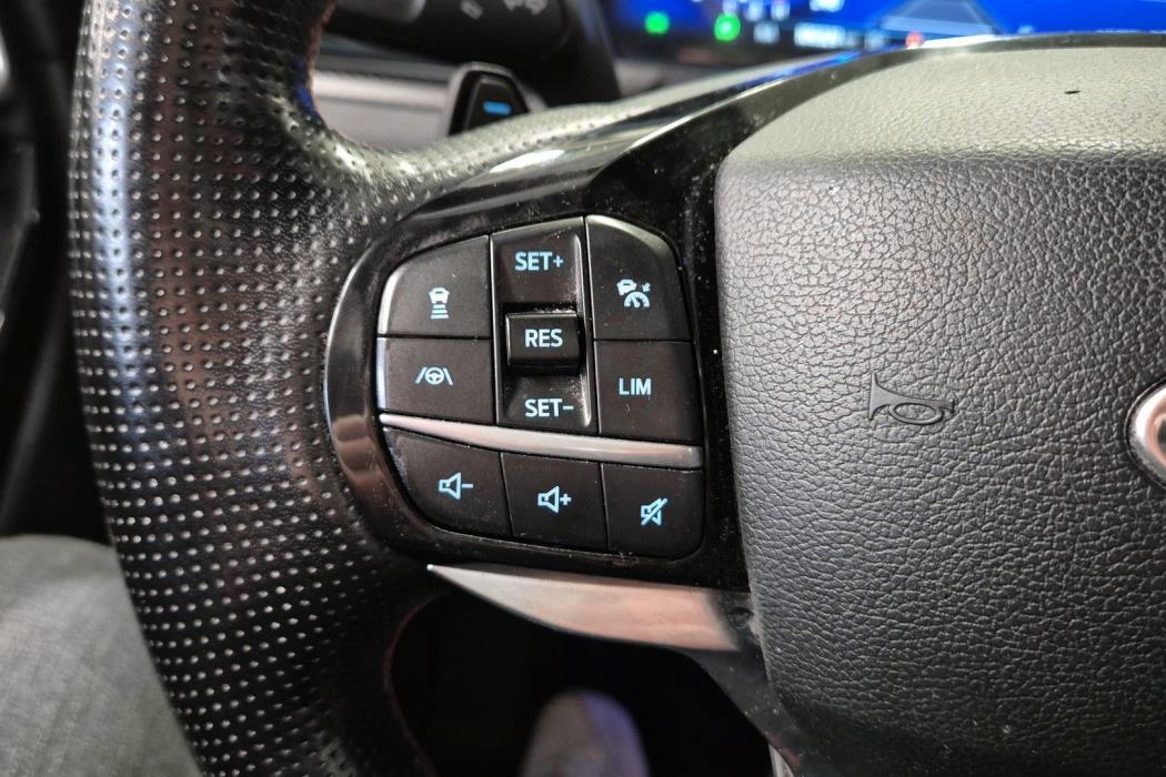 FORD EXPLORER 2021