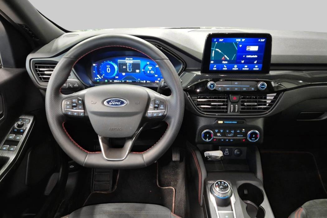 FORD KUGA 2023