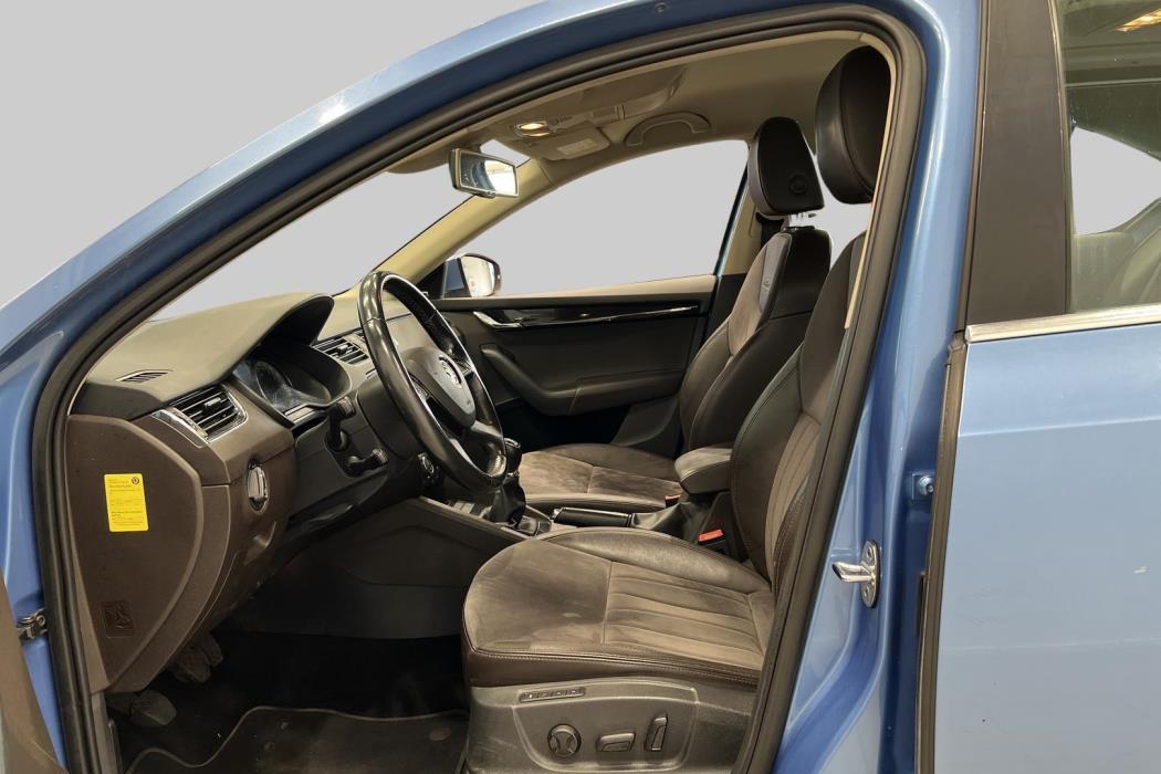 SKODA Octavia 2015