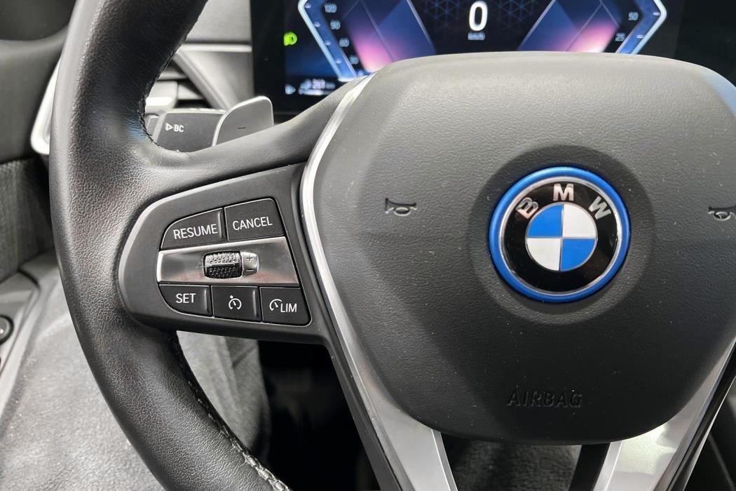 BMW 3-SARJA 2023