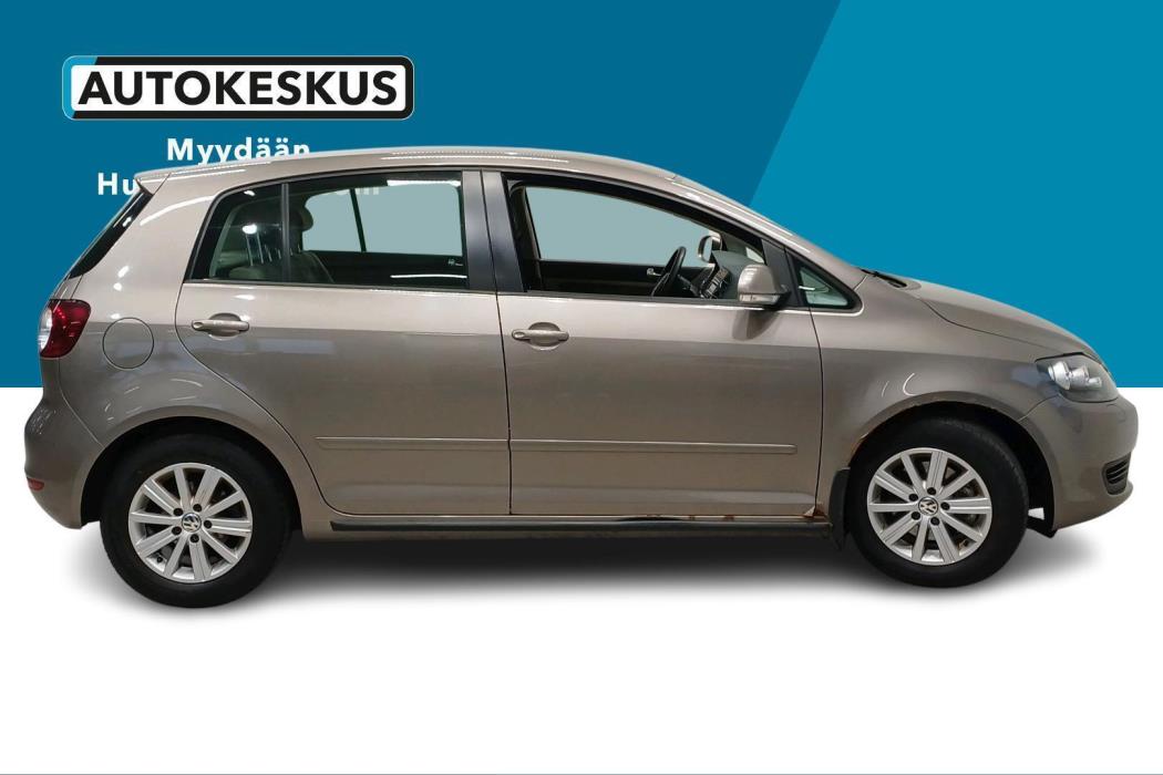 VOLKSWAGEN Golf Plus 2010
