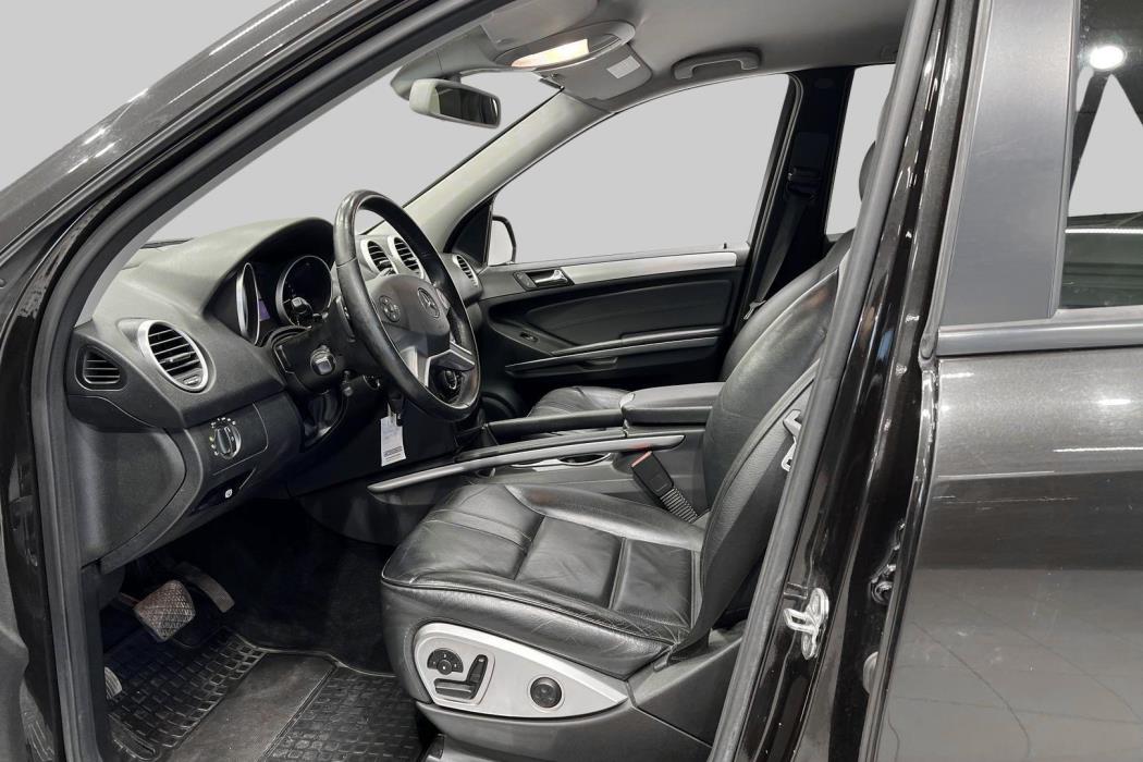 MERCEDES-BENZ ML 2009