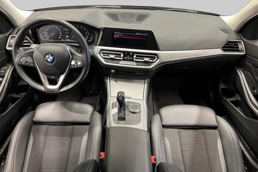 BMW 3-SARJA 2021