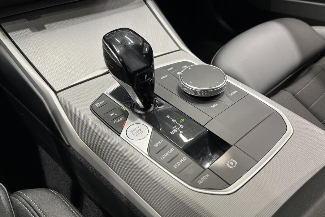 BMW 3-SARJA 2021