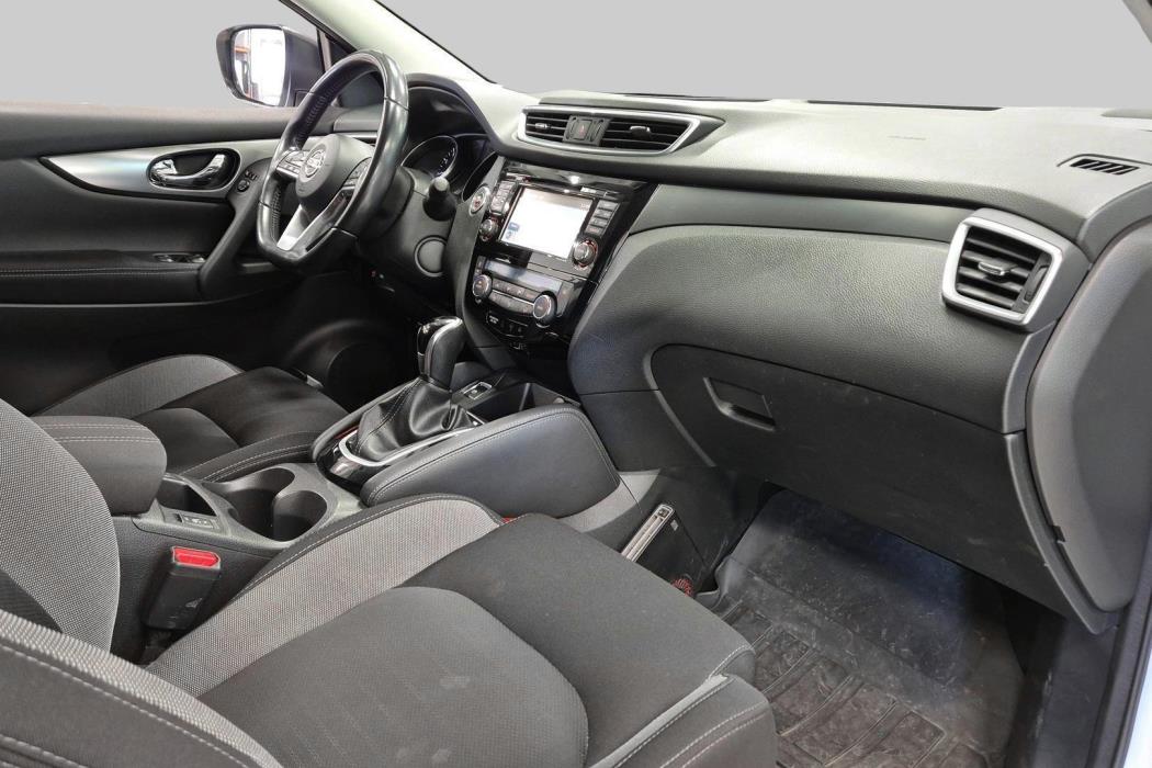 NISSAN Qashqai 2018