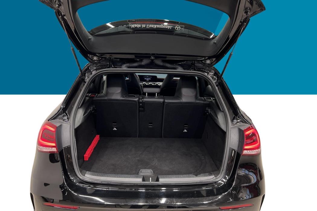 MERCEDES-BENZ A 2021