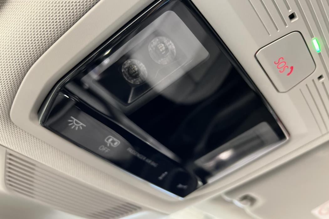 SKODA Superb 2025