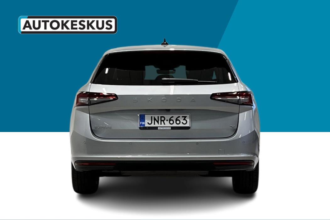 SKODA Superb 2025
