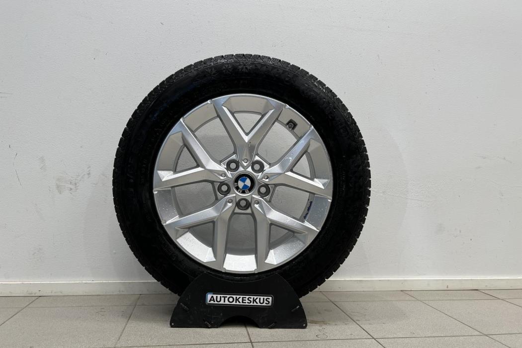 BMW iX1 2024
