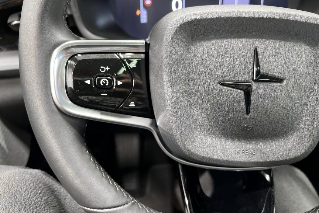 POLESTAR 2 2023