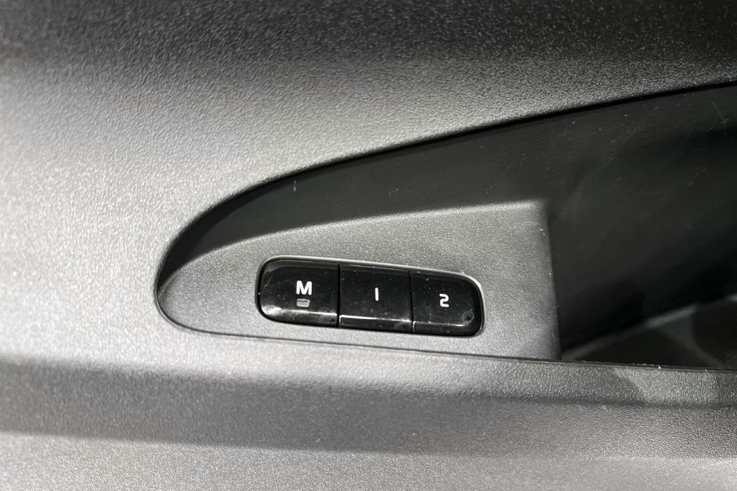 POLESTAR 2 2023