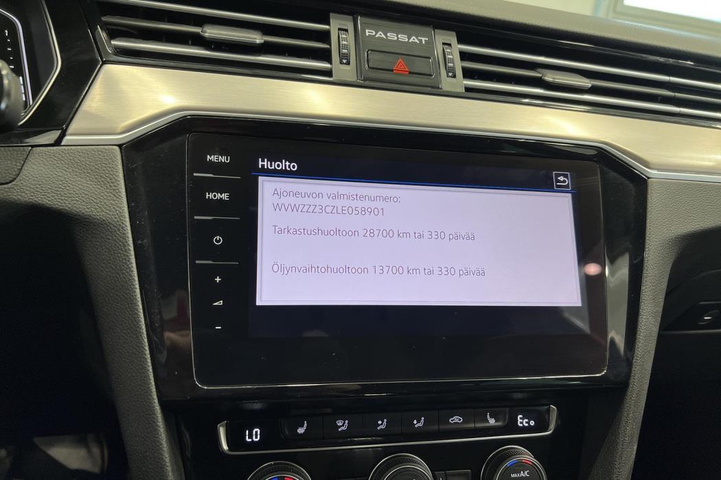 VOLKSWAGEN PASSAT 2020