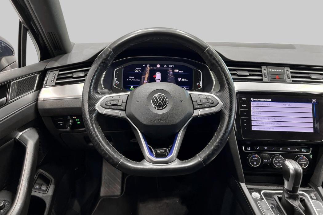 VOLKSWAGEN PASSAT 2020