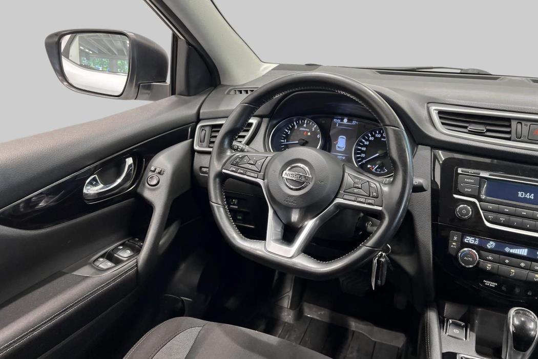 NISSAN Qashqai 2018