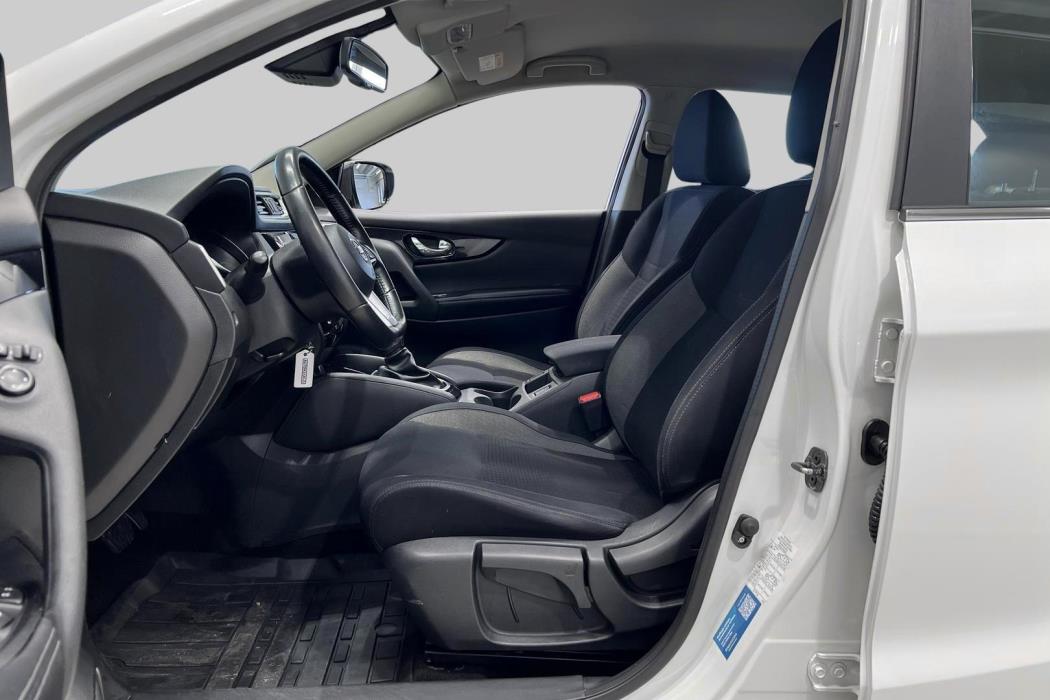 NISSAN Qashqai 2018