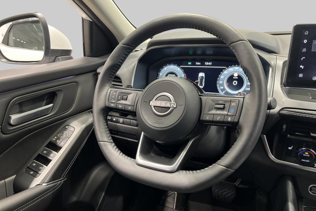NISSAN Qashqai 2025