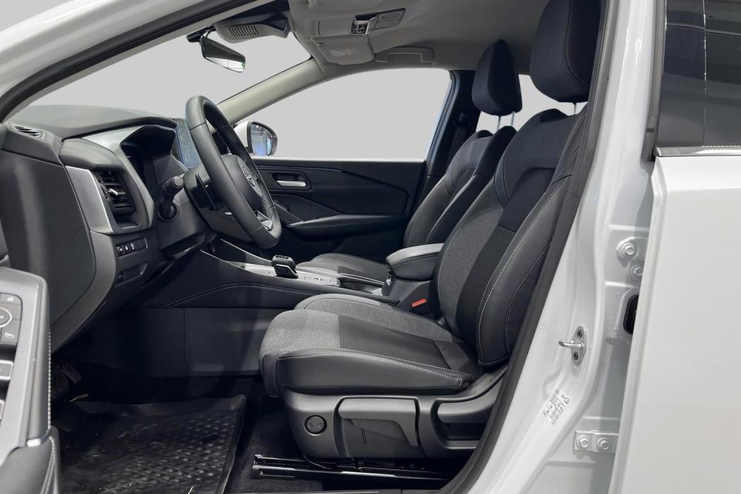 NISSAN Qashqai 2025