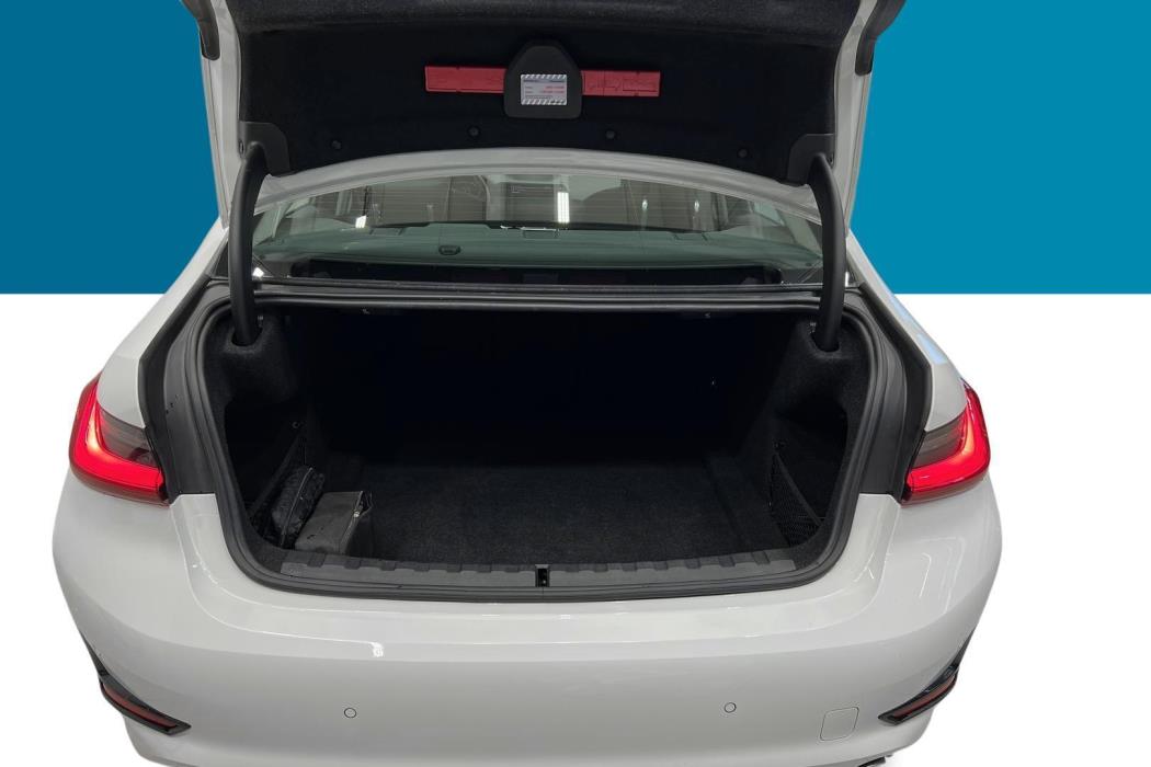BMW 3-SARJA 2019