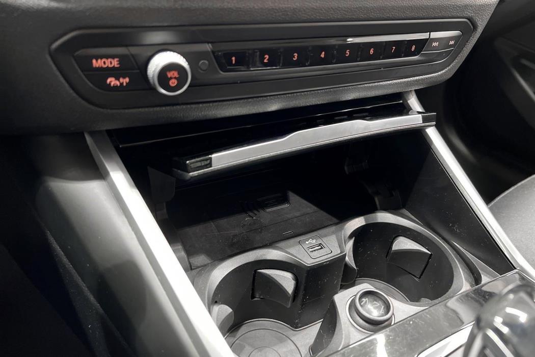 BMW 3-SARJA 2019