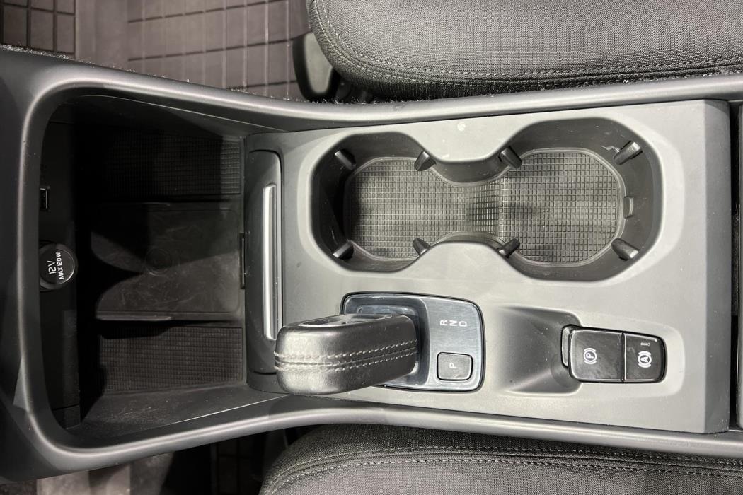VOLVO XC40 2019