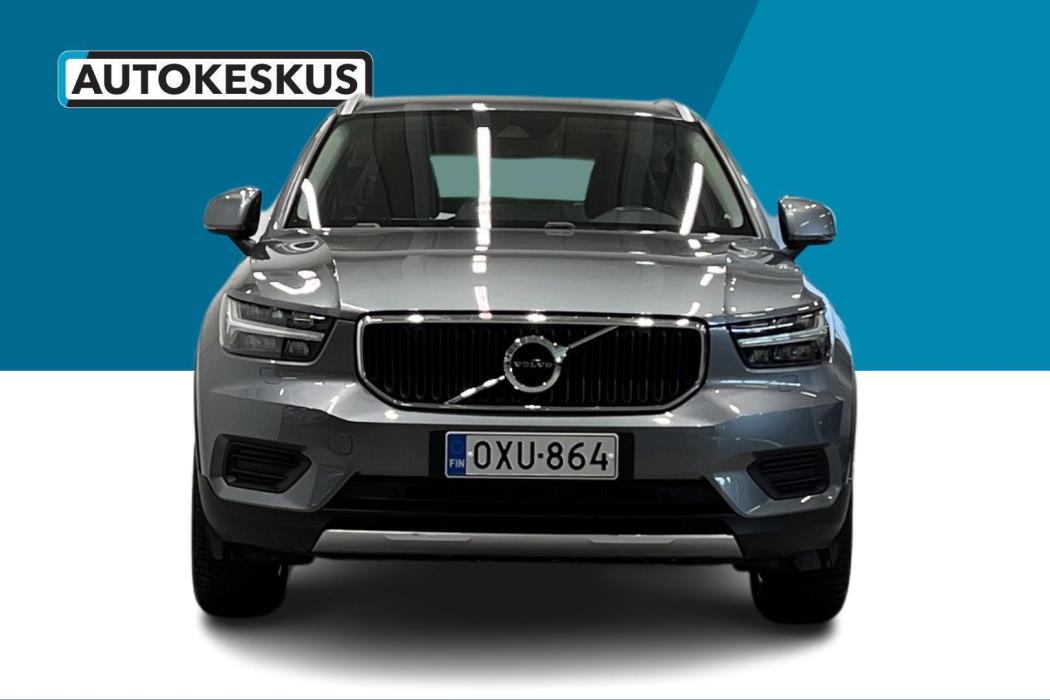 VOLVO XC40 2019