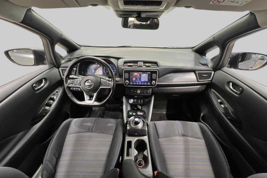 NISSAN Leaf 2020