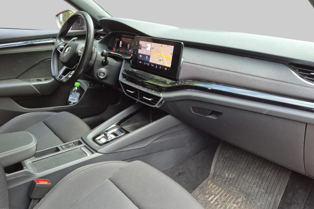 SKODA Octavia 2024